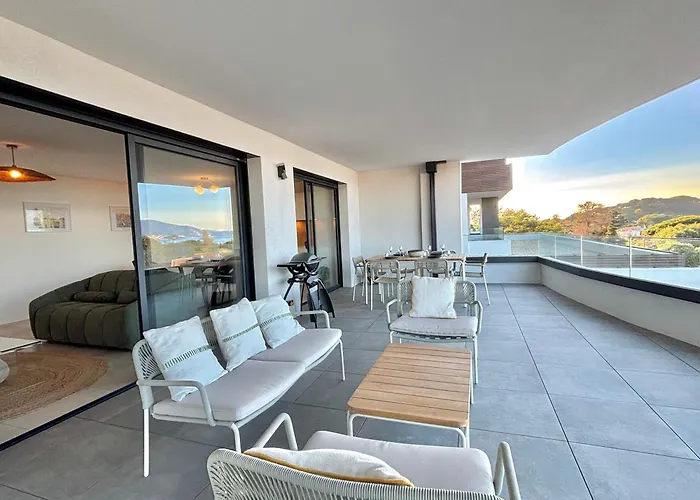 Vue Royal Palm Porticcio (Corsica)